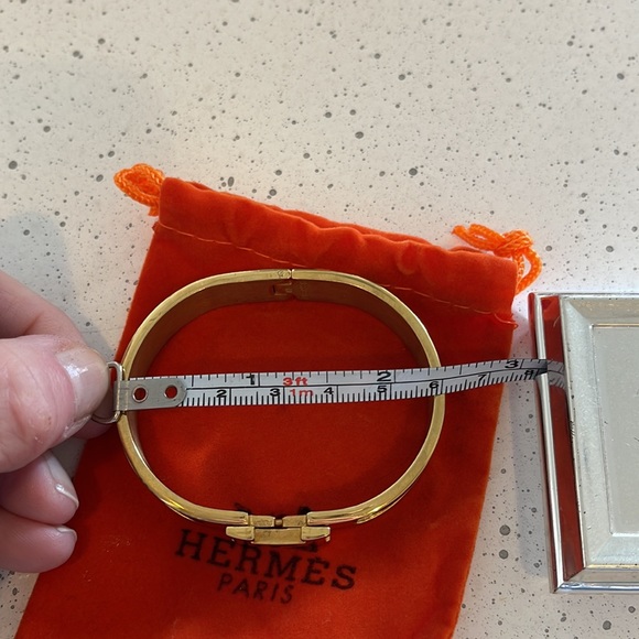 HERMES Clic Clac H Bracelet Black&gold - Picture 13 of 14
